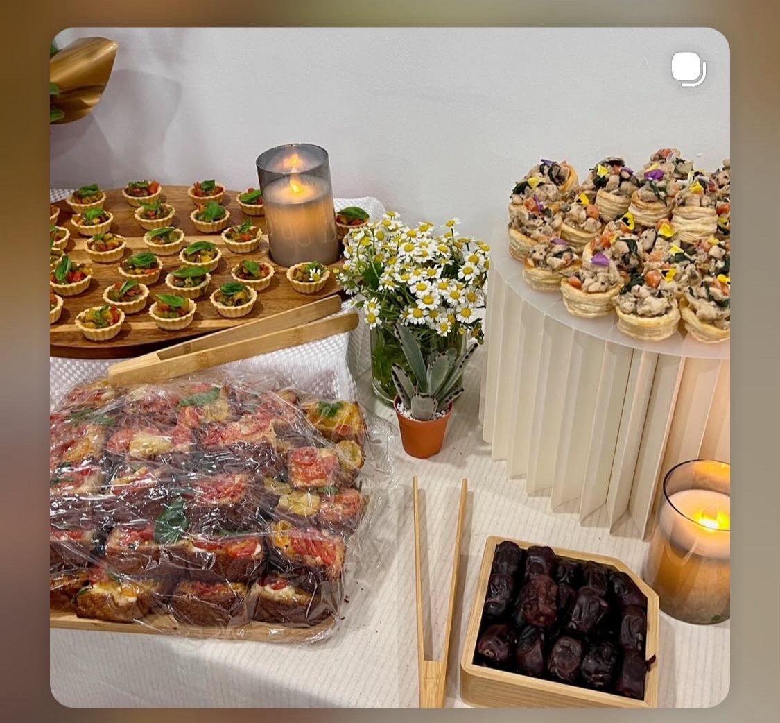 Pure Eats catering display